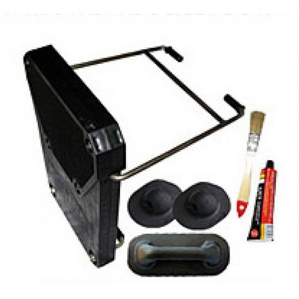 Drziak motora s prislusenstvom.jpg