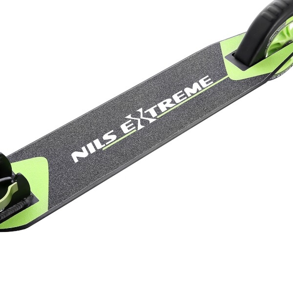 NILS EXTREME Koloběžka NILS Extreme HD125 zelená.jpg