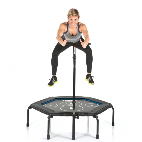 Hammer Cross Jump VII.jpg