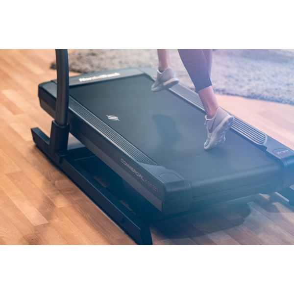 Incline Trainer X22i 2021 11.jpg