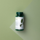 pharmanex-tegreen-120-green-background-product-aerial-image.jpg