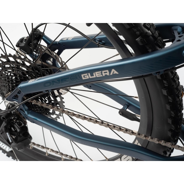 ONE-OLI_GUERA_8.7-M 10.jpg