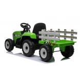 ELECTRIC_TRACTOR_WORKER_GREEN3.jpg