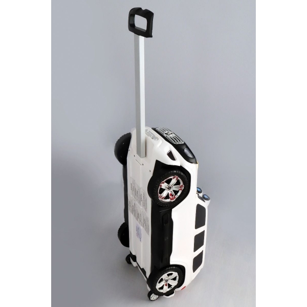 MERCEDES_LUGGAGE_WHITE4.jpg