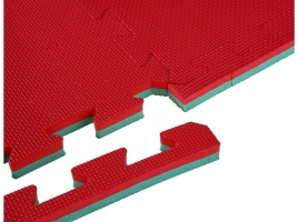 Karate Puzzle Mat Red/Green.jpg