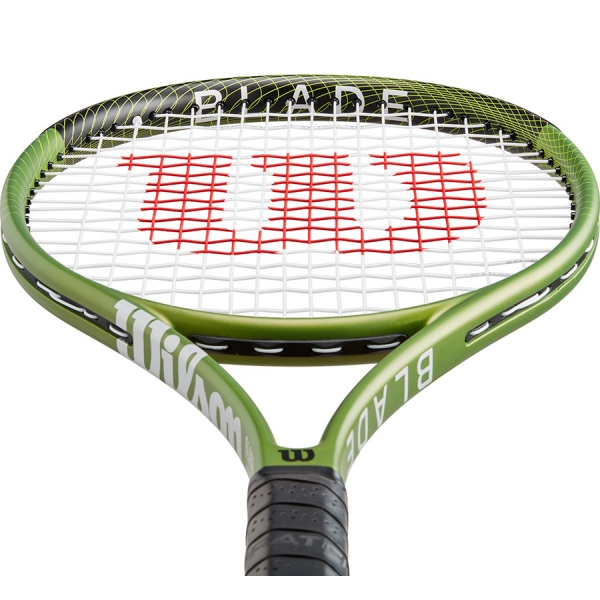 Wilson Blade Feel 100 2023.jpg