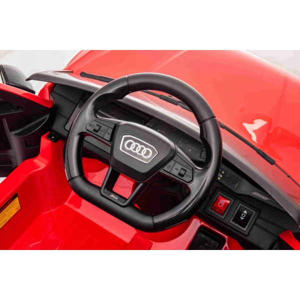 Audi RS6 red_15.jpg
