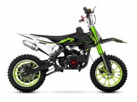 xtr702E green_2.jpg