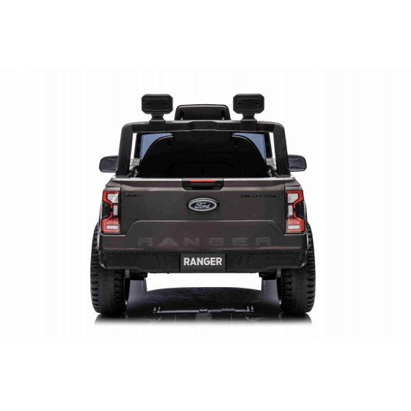 Ford Ranger Black_5.jpg