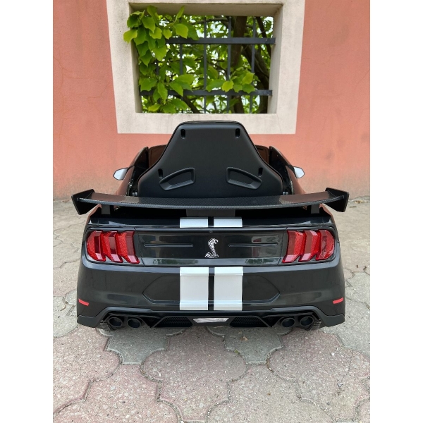 Shelby Cobra Black_8.jpg