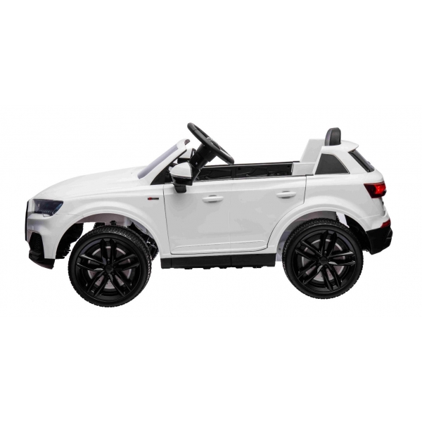 Audi Q7 2023 White_3.jpg