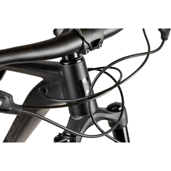 Pells Tarpan TR 2 2024 black_3.jpg
