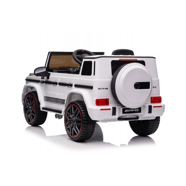 MERCEDES_SMALL_G_WHITE 4.jpg