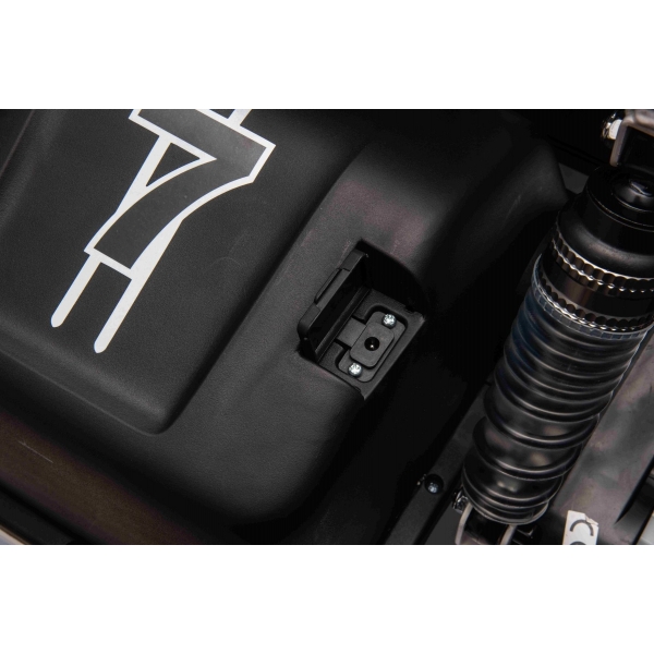 SPORT_KART_BLACK 17.jpg
