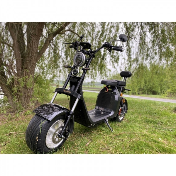 Lera Scooters C2 2000W black_5.jpg