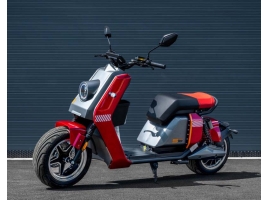 Lera Scooters C7 Skútr 3000W red_1.jpg