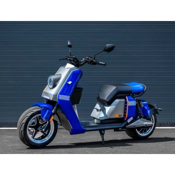 Lera Scooters C7 Skútr 3000W blue_1.jpg