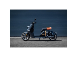 Lera Scooters C7 Skútr 3000W black_2.jpg