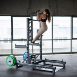 HMS Multifunkční stojan s platformou pro zvedání činek a Hip Thrust HMS SMP01.jpg