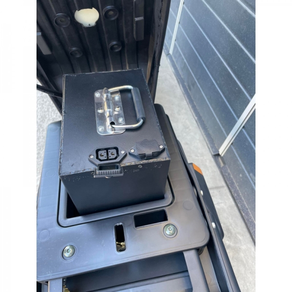 Lera Scooters C7+ 3000W black_10.jpg