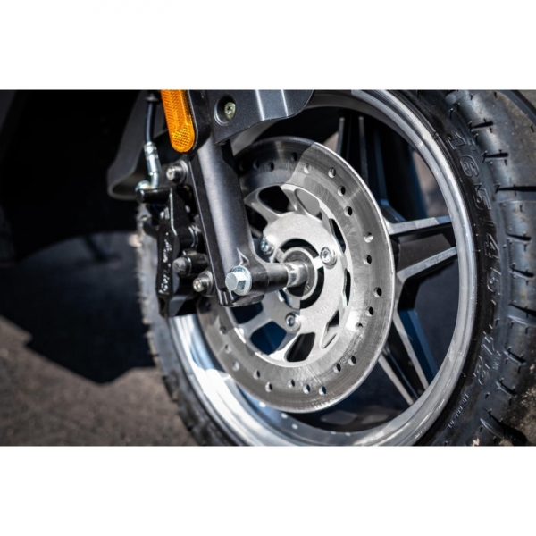 Lera Scooters C7 Skútr 3000W black_9.jpg