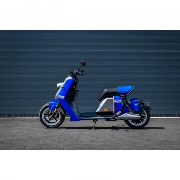 Lera Scooters C7 Skútr 3000W blue_2.jpg