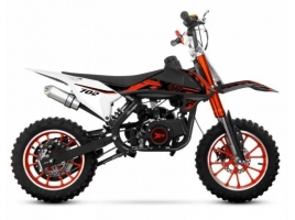 XTR 702 T cervena 1.jpg
