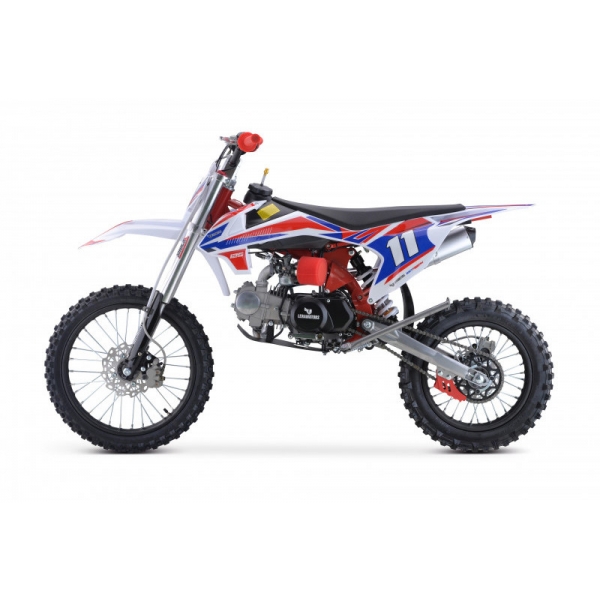 Shark 125ccm 4T 1714 red 4.jpg
