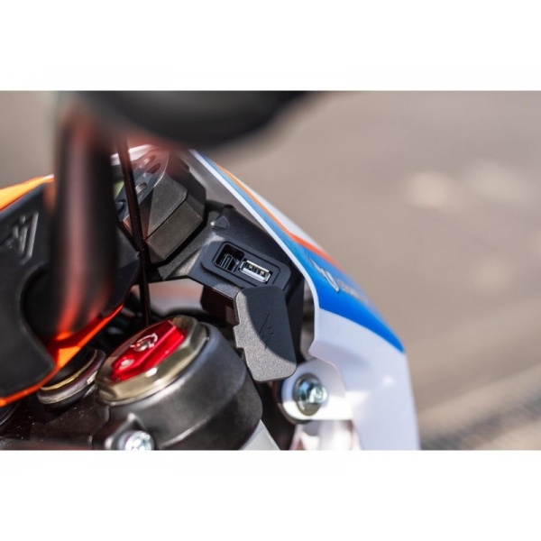 Apollo Thunder 300cc 2118 green 13.jpg