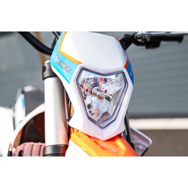 Apollo Thunder 300cc 2118 green 6.jpg