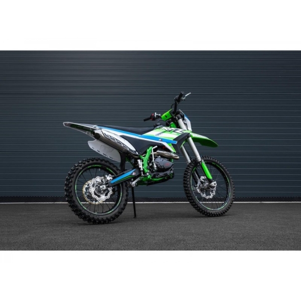 Apollo Thunder 300cc 2118 green 3.jpg