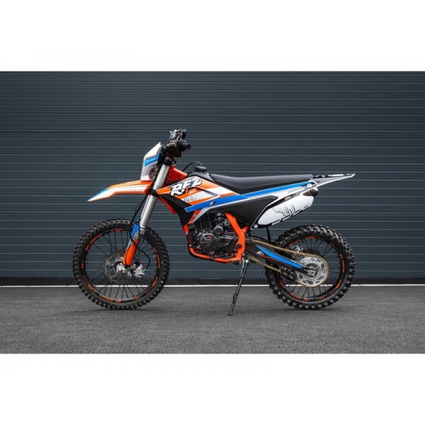 Apollo Thunder 300cc 2118 orange 2.jpg