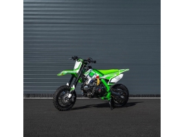 Apollo Thunder 70cc 1210 automat green 1.jpg