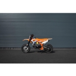 Apollo Thunder 70cc 1210 automat orange 2.jpg