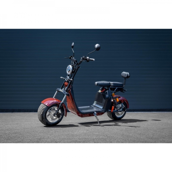 lera-scooters-c2-2000w-hneda 2.jpg