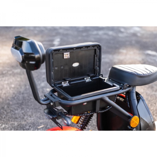 lera-scooters-c2-2000w-hneda 8.jpg