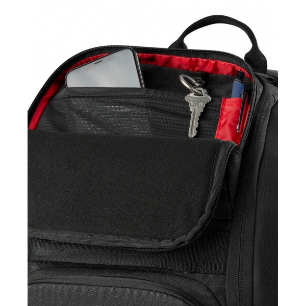 Wilson Clash V3 Backpack black.jpg
