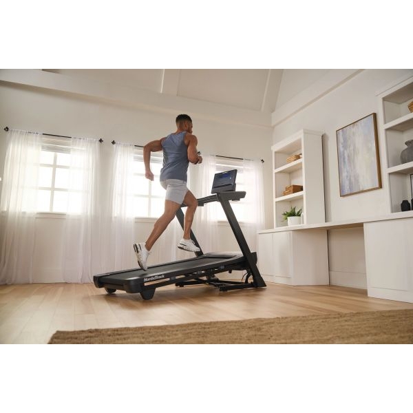Běžecký pás NORDICTRACK T Series 7.jpg