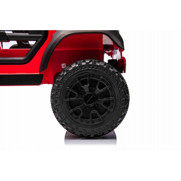 FORD_BRONCO_SMALL_RED_LI 11.jpg