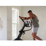 Eliptický trenažér NORDICTRACK Airglide 14i.jpg