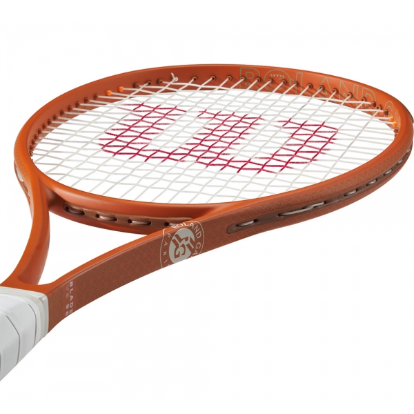 Wilson Blade 98 16x19 Roland Garros 2025.jpg