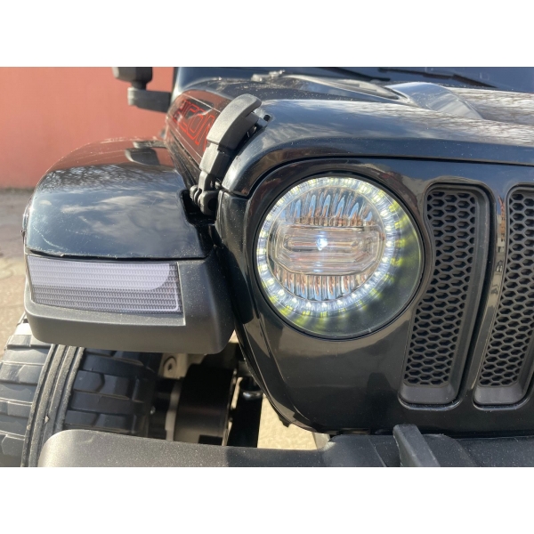 JEEP_WRANGLER_RUBICON_WHITE_Li-12.jpg
