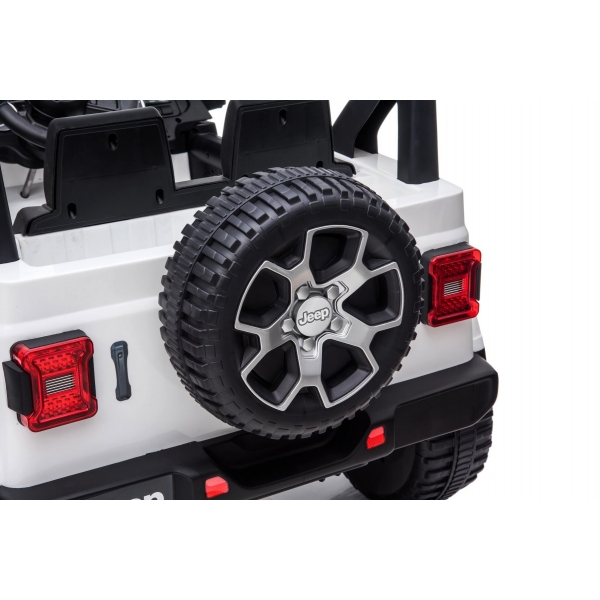 JEEP_WRANGLER_RUBICON_WHITE_Li-9.jpg