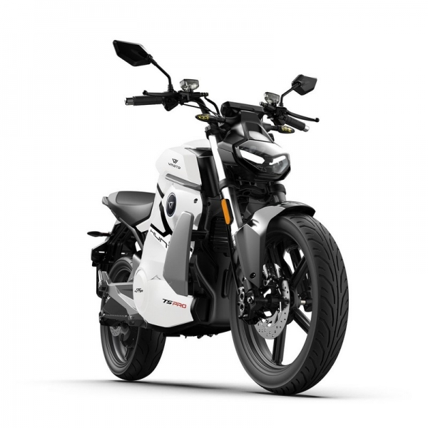 TS Street Hunter Pro white 3.jpg