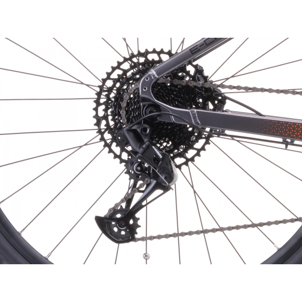 e-Cross low 9.11-(715 Wh).jpg