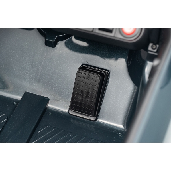 NEW_MINI_WHITE_Li XXV.JPG