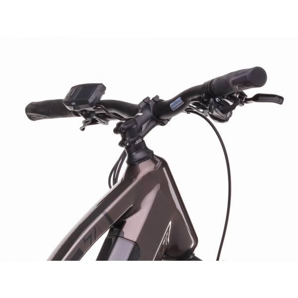 ONE-Cross low 7.11 8.jpg