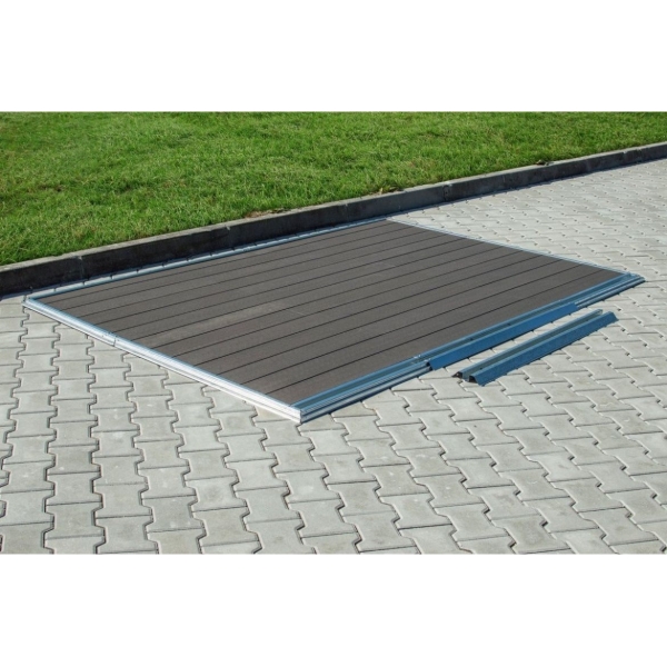 WPC G21 podlaha pre domček GRAH 915, Eben 9.jpg