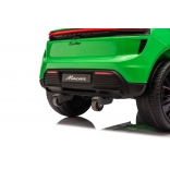 PORSCHE_MACAN_GREEN_Li 7.jpg
