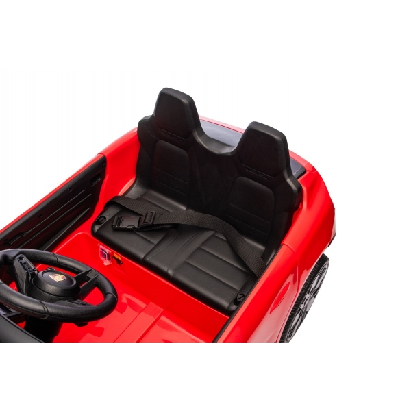 PORSCHE_MACAN_RED_Li 5.jpg